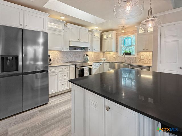 2237 Apache Drive, Harker Heights, TX 76548