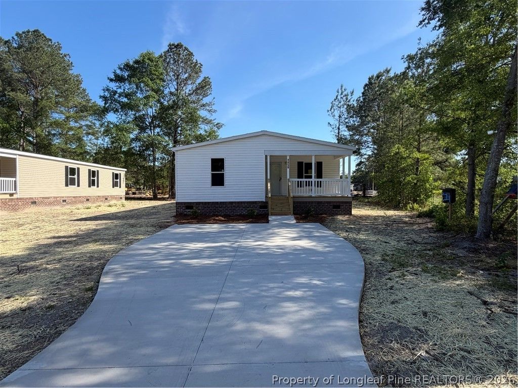 4050 Lodge Drive, Wade, NC 28395