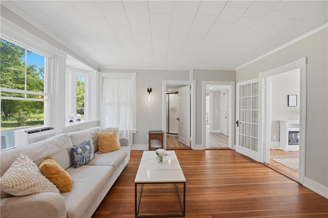 3672 S County Trail, Richmond, RI 02892
