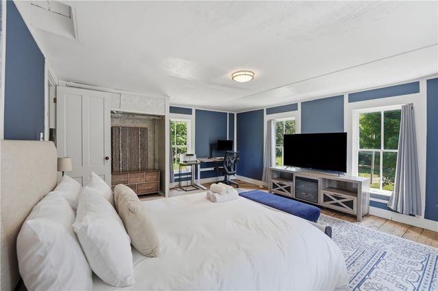 3672 S County Trail, Richmond, RI 02892