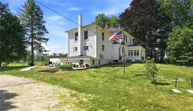 3672 S County Trail, Richmond, RI 02892