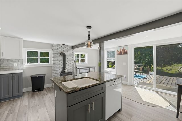 3672 S County Trail, Richmond, RI 02892