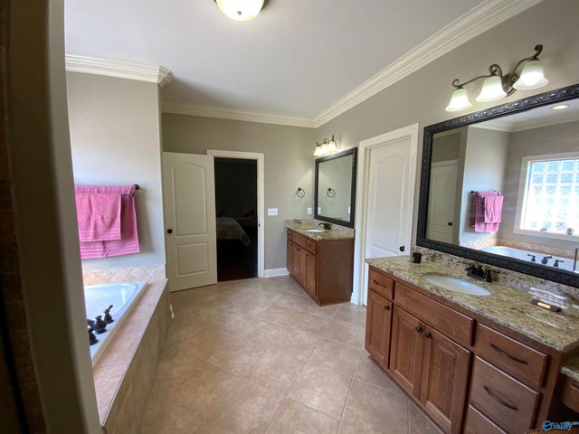 131 Arborwood Drive, Madison, AL 35756