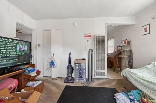 108 Barry Drive, Ventura, CA 93001