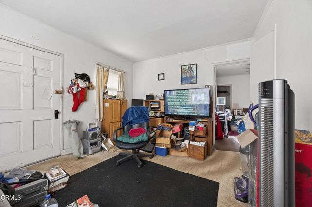 108 Barry Drive, Ventura, CA 93001