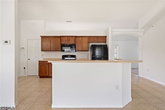 2560 Hawks Preserve DR, Fort Myers, FL 33905