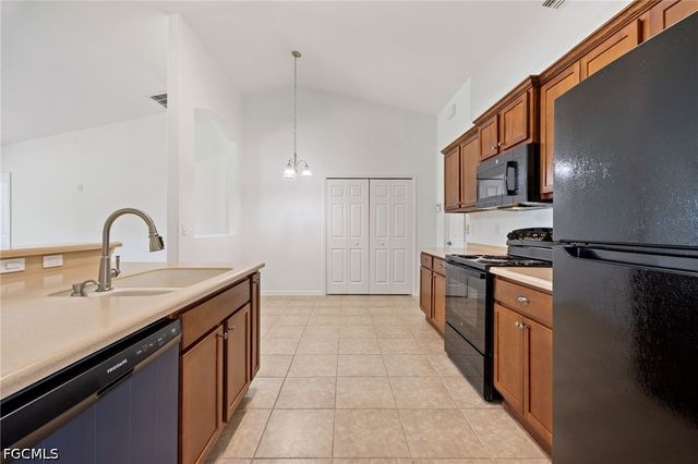 2560 Hawks Preserve DR, Fort Myers, FL 33905