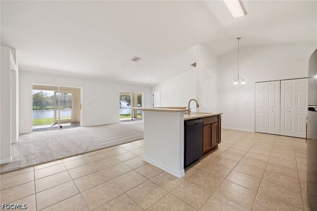2560 Hawks Preserve DR, Fort Myers, FL 33905