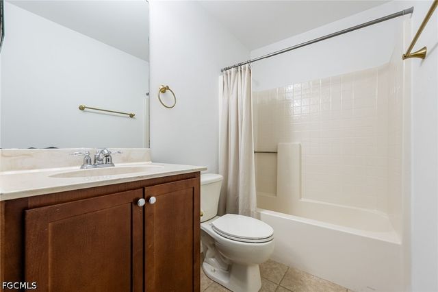 2560 Hawks Preserve DR, Fort Myers, FL 33905