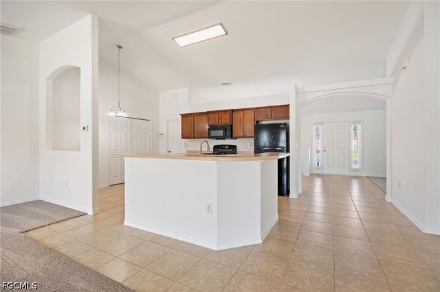 2560 Hawks Preserve DR, Fort Myers, FL 33905