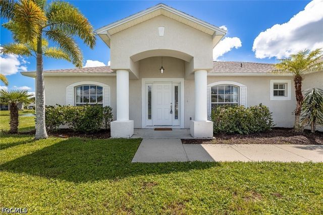 2560 Hawks Preserve DR, Fort Myers, FL 33905