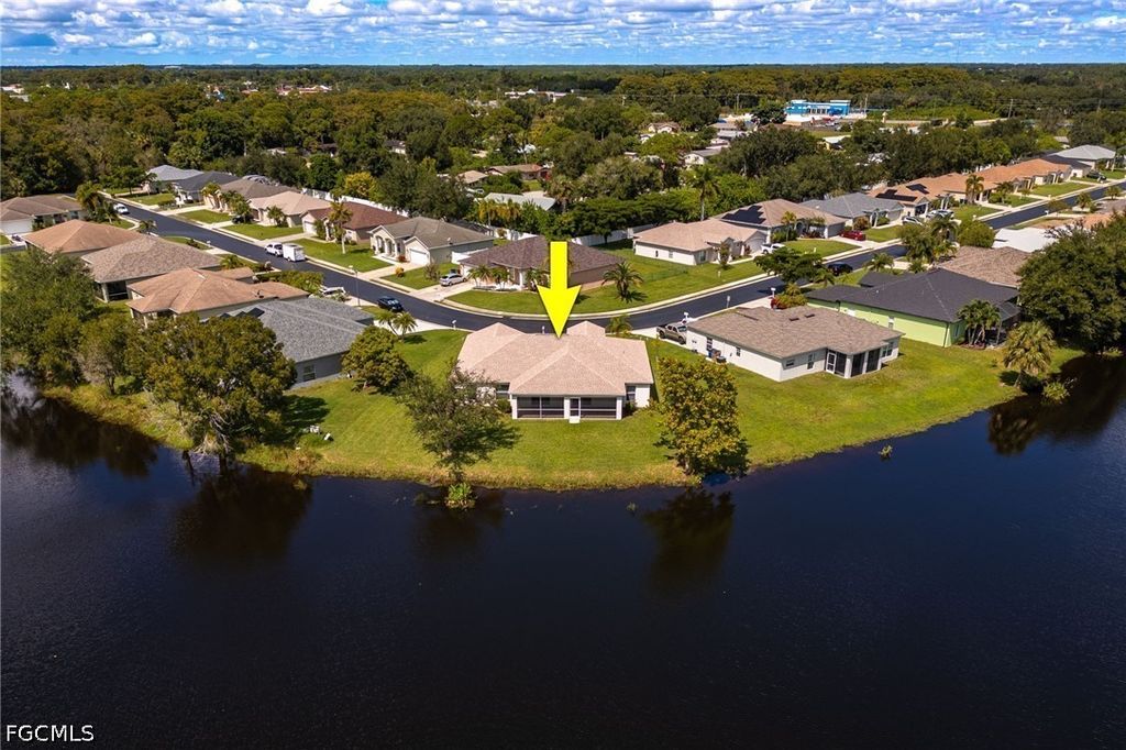 2560 Hawks Preserve DR, Fort Myers, FL 33905