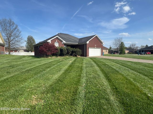 350 Jade Dr, Shepherdsville, KY 40165