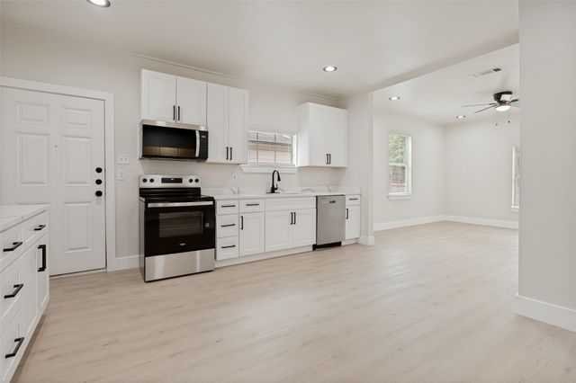 2219 Jordan Street, Dallas, TX 75215