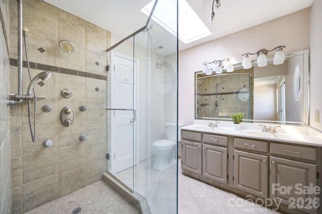 7831 Spinnaker Bay Drive 301, Sherrills Ford, NC 28673