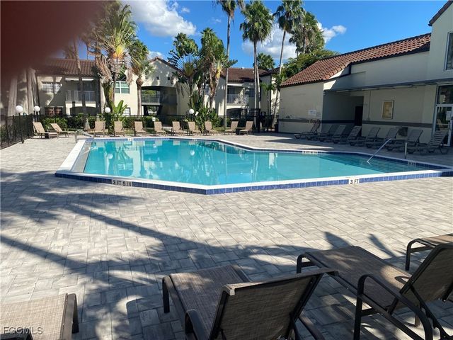 3421 Winkler AVE 402, Fort Myers, FL 33916