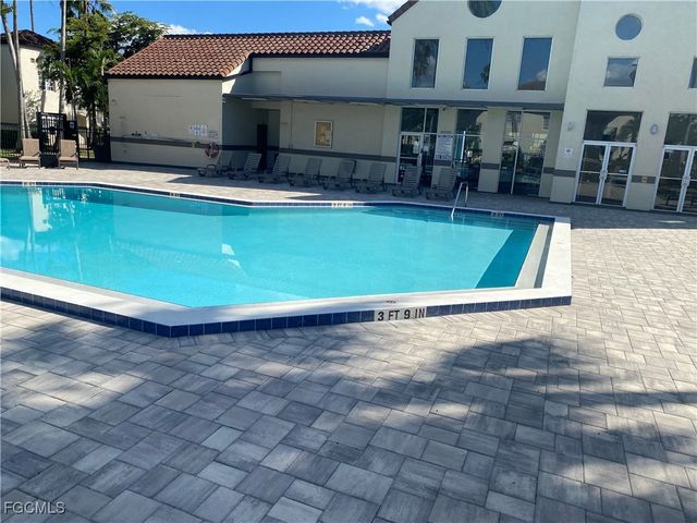 3421 Winkler AVE 402, Fort Myers, FL 33916