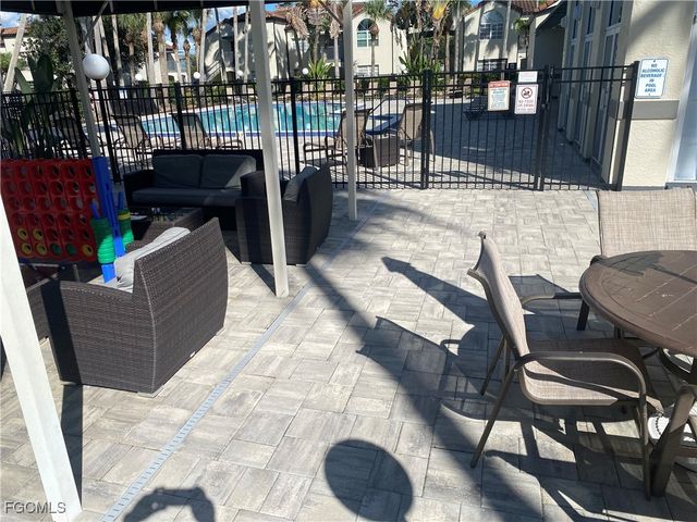 3421 Winkler AVE 402, Fort Myers, FL 33916