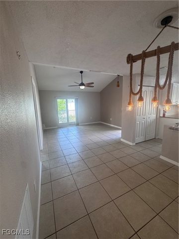 3421 Winkler AVE 402, Fort Myers, FL 33916