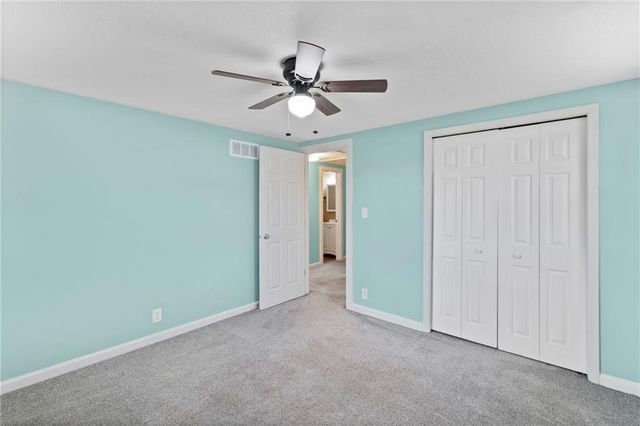 4402 NW 50th Street, Kansas City, MO 64151