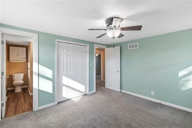 4402 NW 50th Street, Kansas City, MO 64151