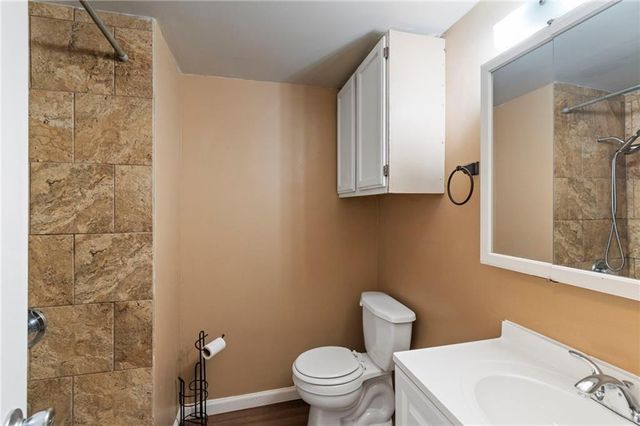 4402 NW 50th Street, Kansas City, MO 64151