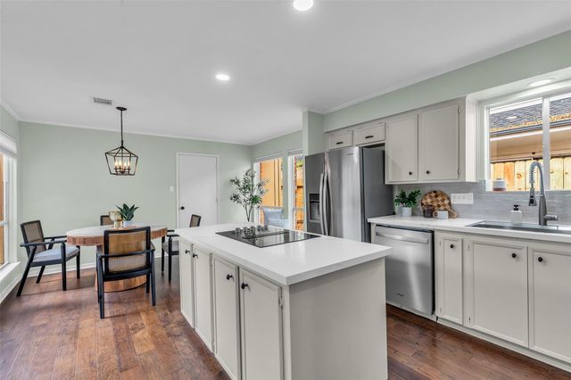 11407 Overbrook Lane, Houston, TX 77077