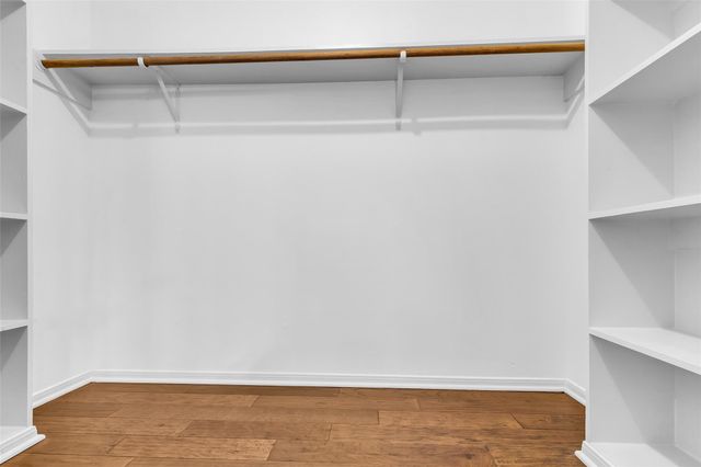 11407 Overbrook Lane, Houston, TX 77077