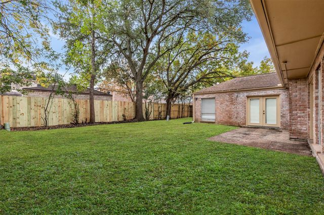11407 Overbrook Lane, Houston, TX 77077
