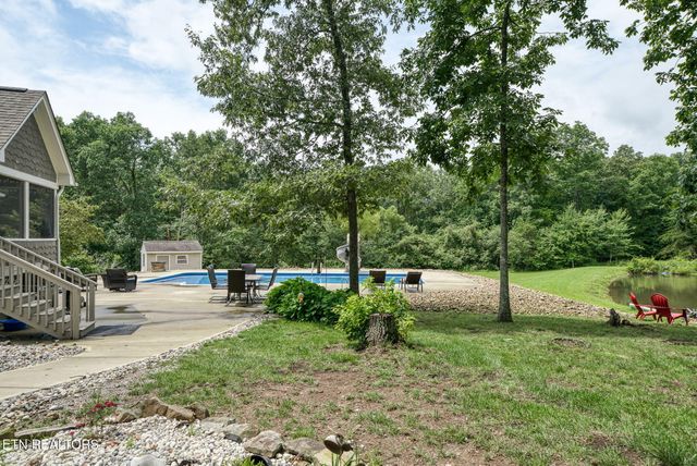 345 Myra Drive, Crossville, TN 38572