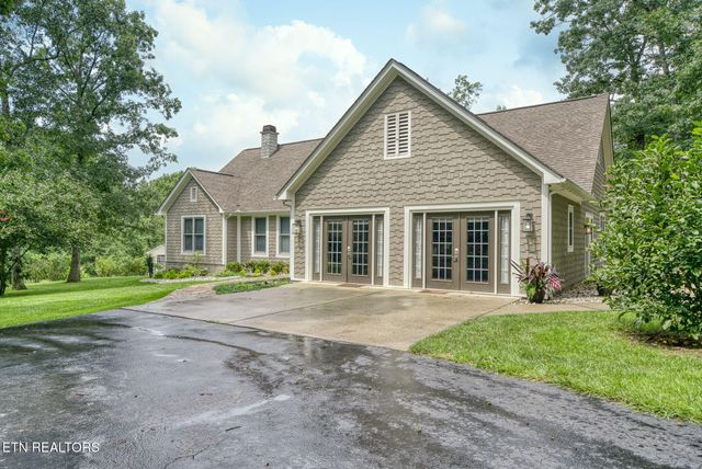 345 Myra Drive, Crossville, TN 38572