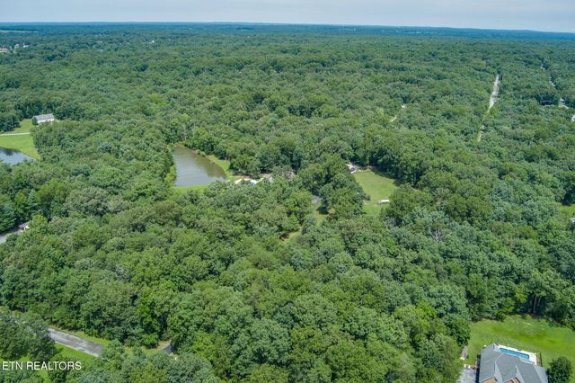 345 Myra Drive, Crossville, TN 38572