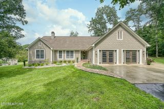 345 Myra Drive, Crossville, TN 38572