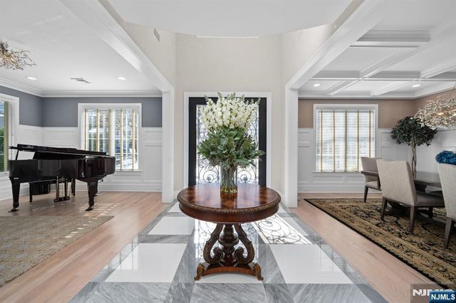 319 Franklin Place, Paramus, NJ 07652