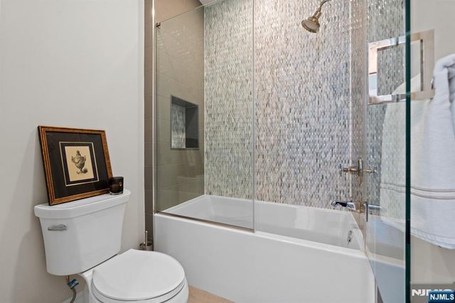 319 Franklin Place, Paramus, NJ 07652