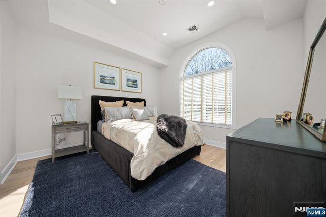 319 Franklin Place, Paramus, NJ 07652