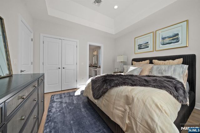 319 Franklin Place, Paramus, NJ 07652