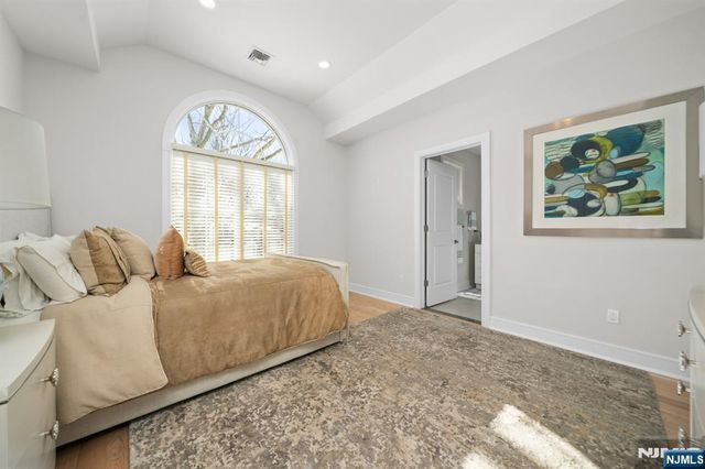 319 Franklin Place, Paramus, NJ 07652