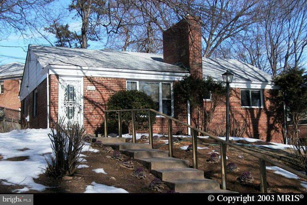 8507 LEONARD DR, Silver Spring, MD 20910