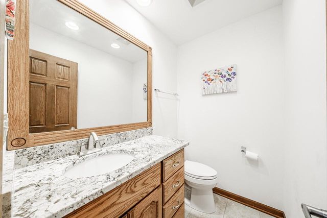 15035 Pomona ROAD, Brookfield, WI 53005
