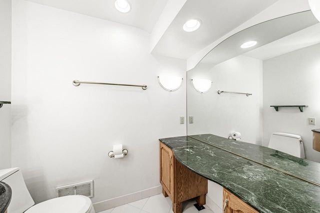 15035 Pomona ROAD, Brookfield, WI 53005