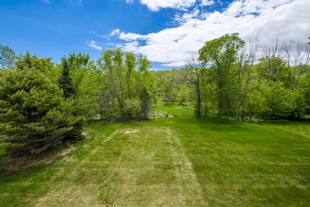 15035 Pomona ROAD, Brookfield, WI 53005