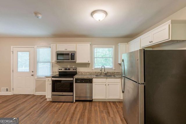 6662 Birchwood Court, Winston, GA 30187