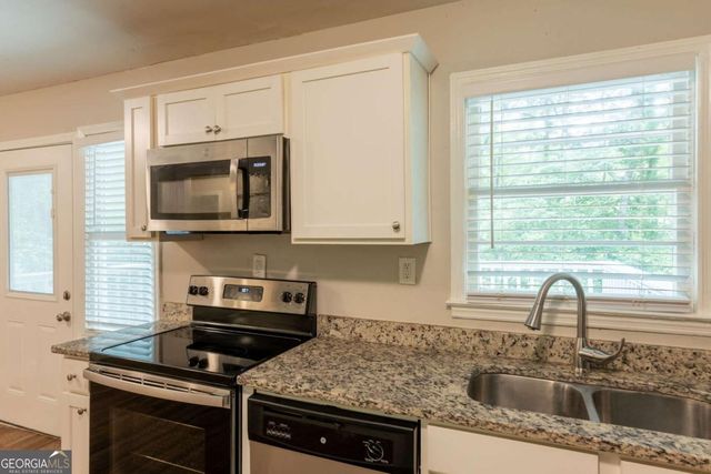 6662 Birchwood Court, Winston, GA 30187