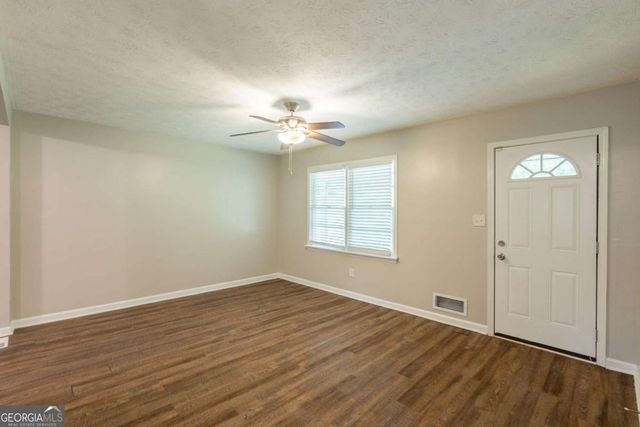 6662 Birchwood Court, Winston, GA 30187