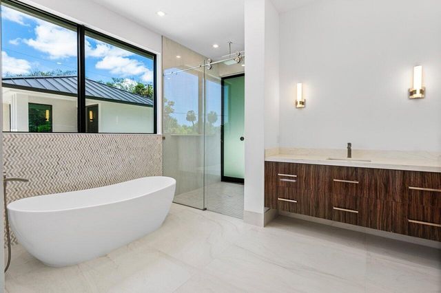 3100 Palm Drive, Delray Beach, FL 33483