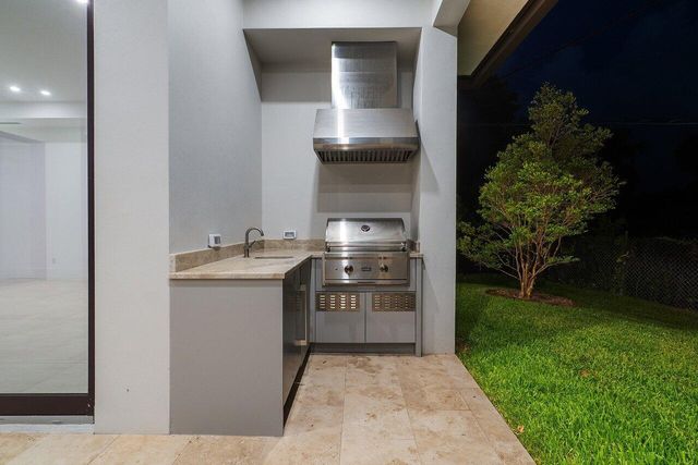 3100 Palm Drive, Delray Beach, FL 33483