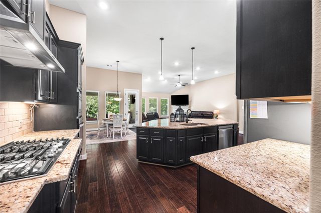179 Magnolia Reserve Loop, Magnolia, TX 77354
