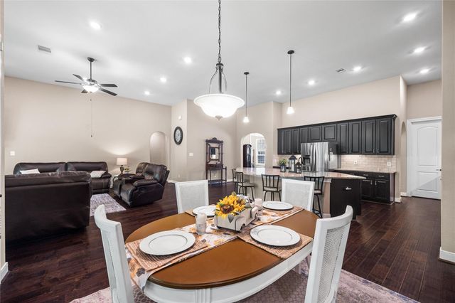 179 Magnolia Reserve Loop, Magnolia, TX 77354