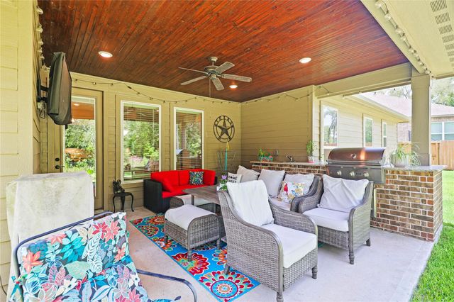 179 Magnolia Reserve Loop, Magnolia, TX 77354